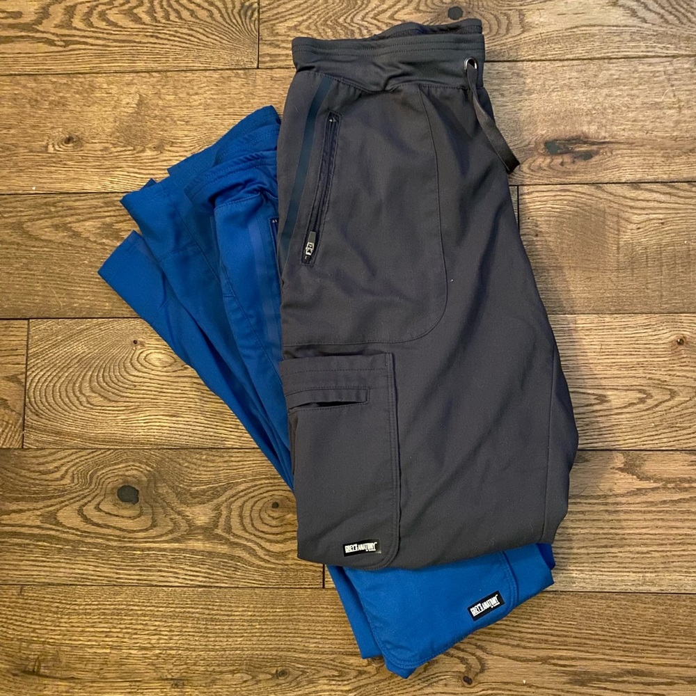 Grey’s Anatomy scrub pants